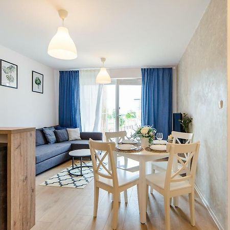 Apartamenty Familijne- Os Feniks Kolobrzeg Exterior photo